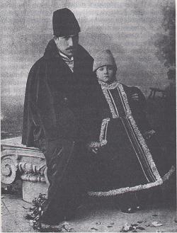 Lucien Guitry and Sacha in Saint Petersburg in 1890